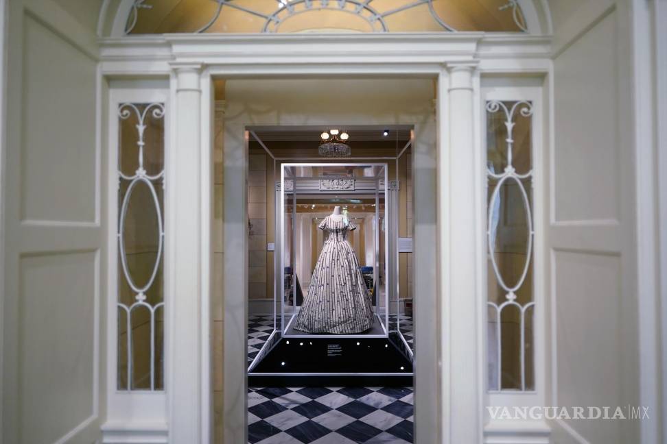 El Met hace una viaje por la historia de la moda en EU con la ayuda de directores de cine