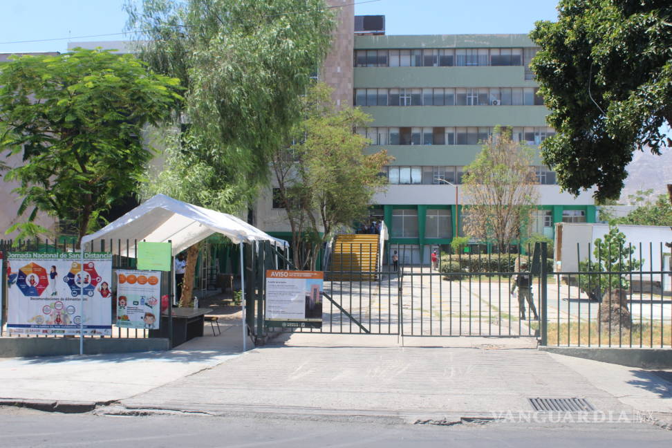 $!En clínica 18 del IMSS en Torreón, también reclaman abandono, falta de insumos y desvío de donaciones
