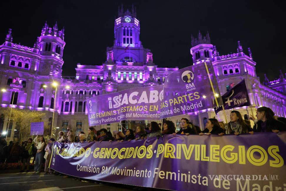 Mujeres alzan su voz en todo el para defender sus derechos y contra la violencia y la impunidad (fotos)