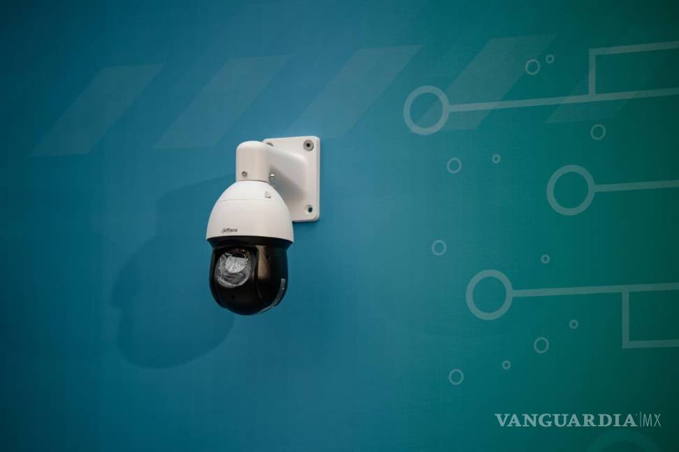 $!Las cámaras son monitoreadas de forma permanente desde el C2, enlazado al C4 estatal.