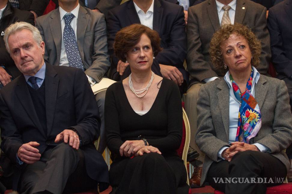 $!Santiago Nieto, Creel y Denisse Dresser, entre las figuras que respaldan a Javier Corral