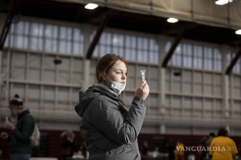 Para pruebas de COVID, la nariz no siempre es la mejor opción