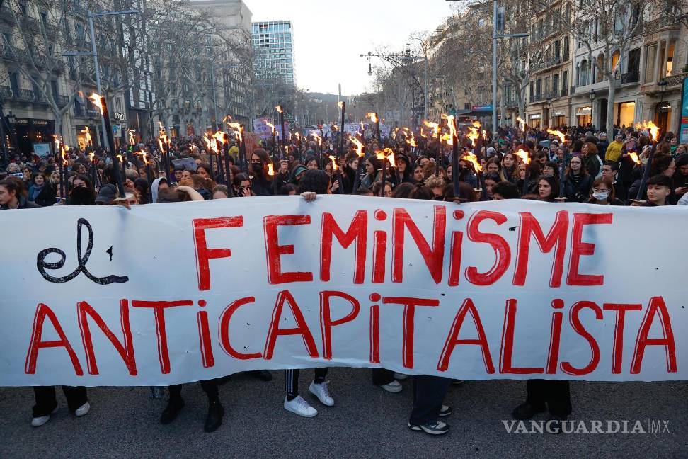 Mujeres alzan su voz en todo el para defender sus derechos y contra la violencia y la impunidad (fotos)