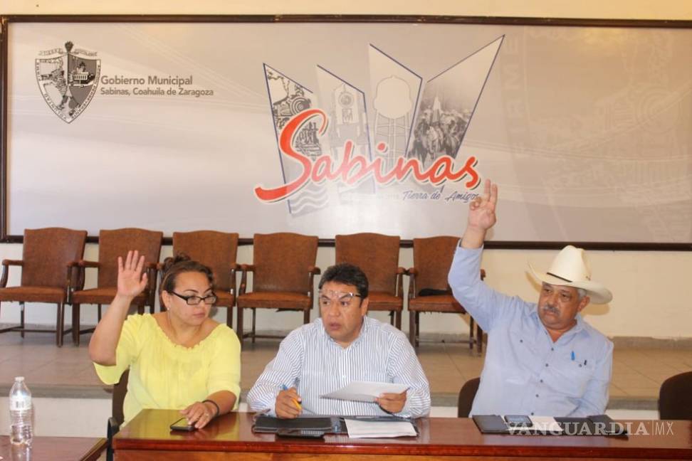 $!Por obras sin licitar, regidores analizan presentar denuncia contra alcalde de Sabinas
