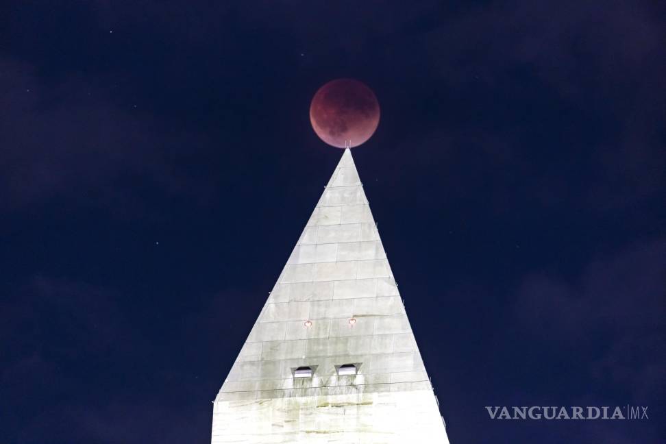 Así se vio el eclipse total de Luna en el mundo, fotografías