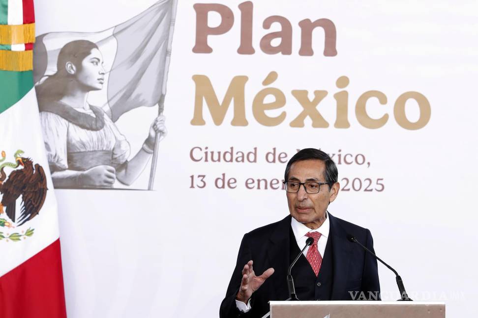 $!El secretario de Hacienda, Rogelio Ramírez de la O. El 50 % del consumo nacional estará compuesto por productos hechos en México en 2030.