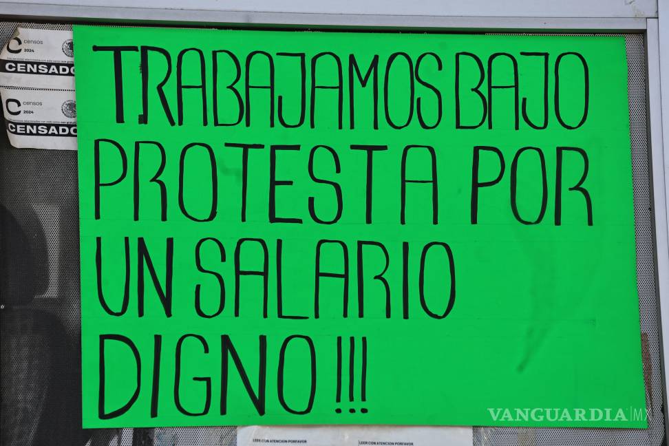 $!Los empleados denuncian que el salario actual es menor al mínimo legal establecido.
