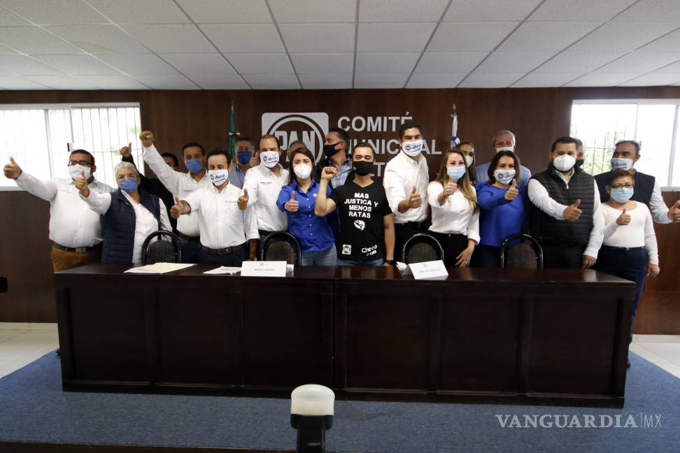 $!'No puede haber pueblo pobre y gobierno rico': Marko Cortés da banderazo a campañas del PAN en Coahuila
