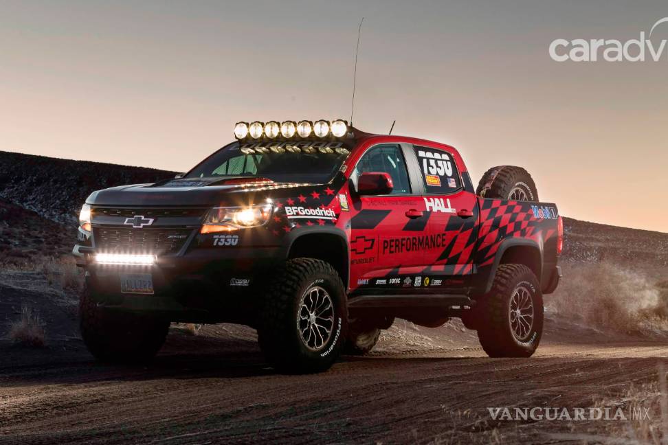 La Chevrolet Colorado ZR2 se iguala con la Ranger Raptor, con Racing Parts