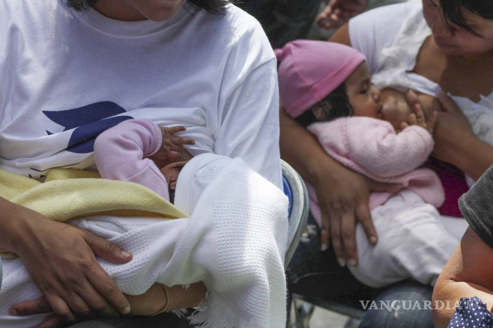 $!70% de bebés en México toman fórmulas para complementar la leche materna