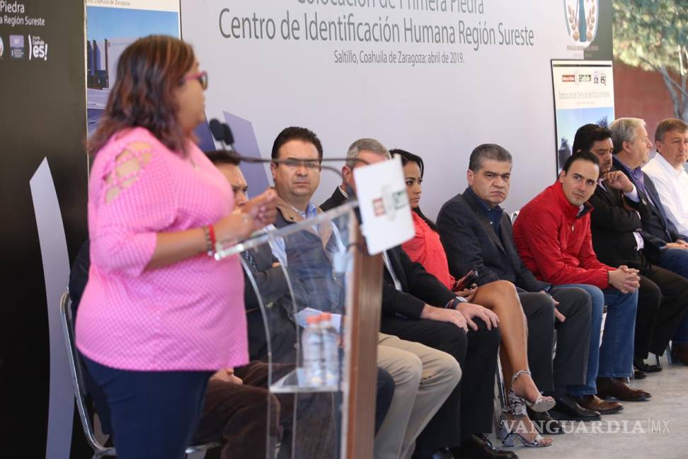 $!Colocan primera piedra del Centro de Identificación Humana de la Región Sureste de Coahuila