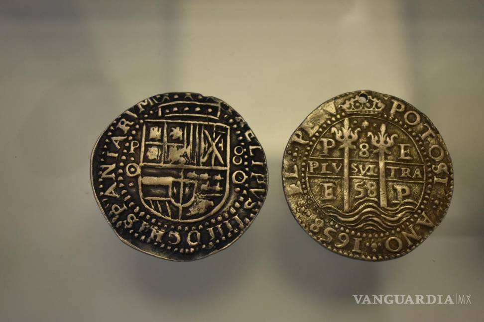 $!Ocho reales de 1658, acuñados en Potosí.