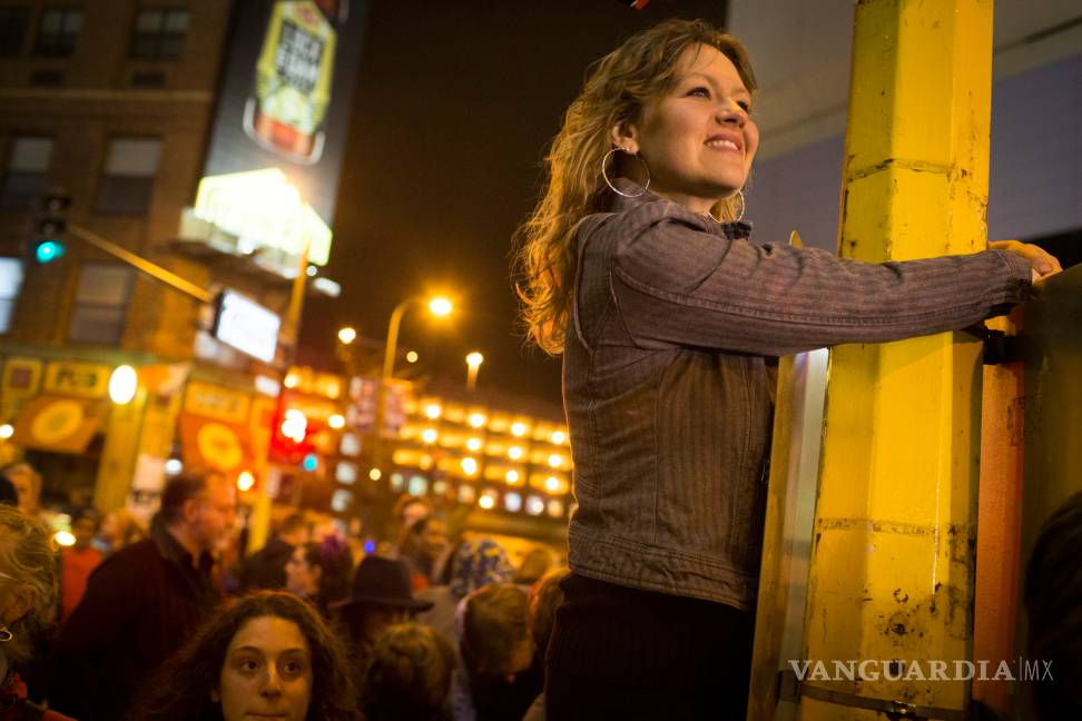 Fans despiden a Prince con enorme fiesta callejera en Minneapolis