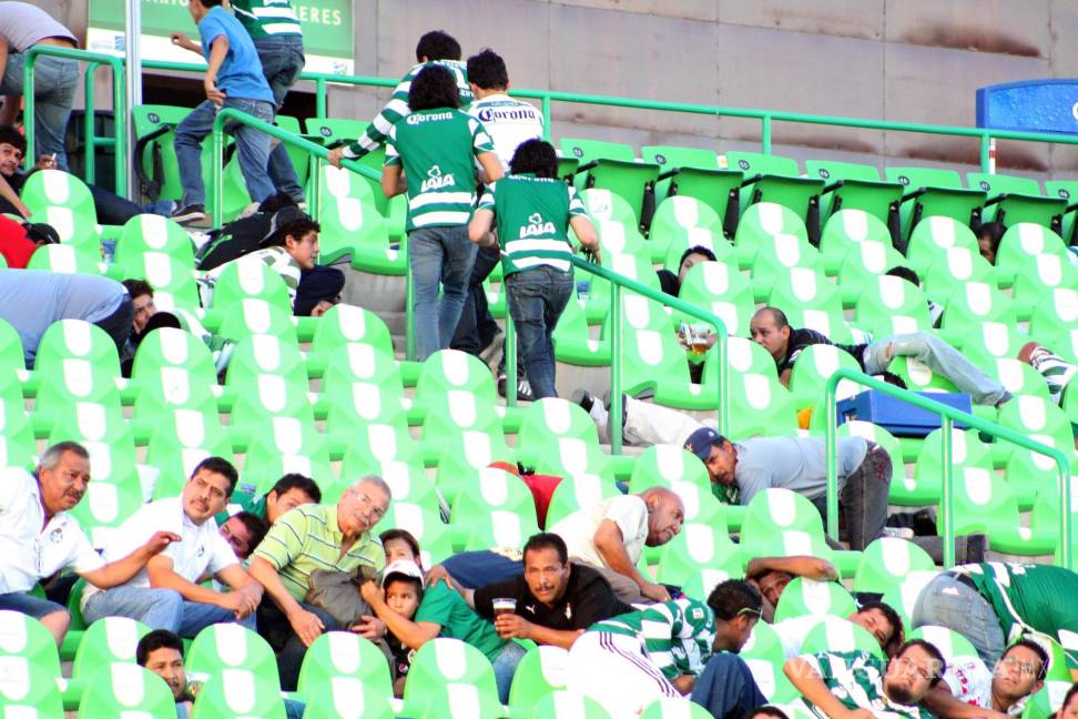 ‘¡Paco, detén el juego, se escuchan balazos!’