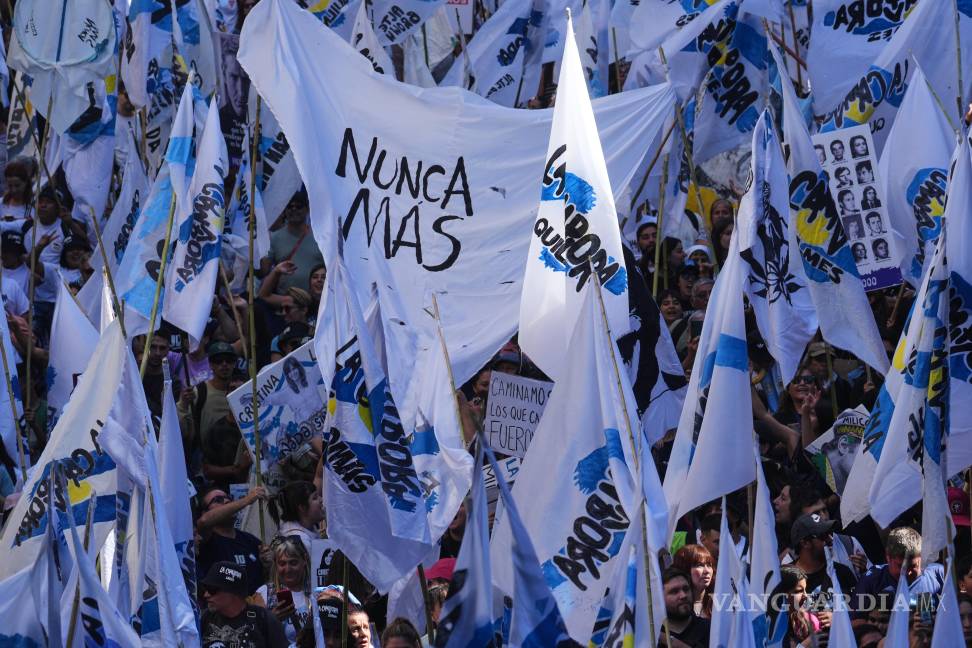 Argentina recuerda 50 años del golpe de Estado con marchas y tensiones  políticas