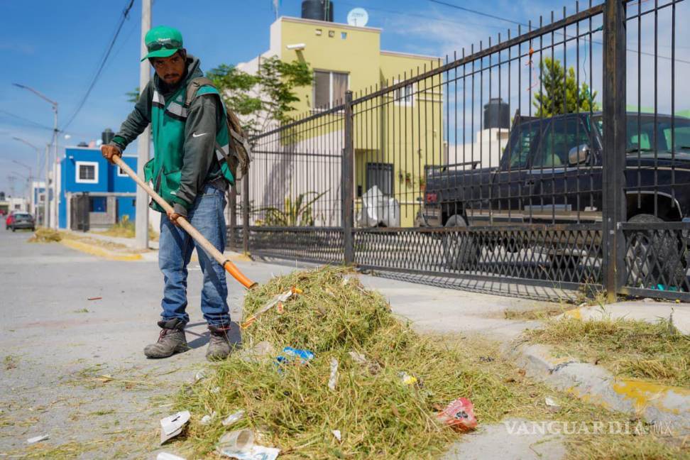 $!Las actividades incluyeron recolección de basura, deshierbe, retiro de escombro y rehabilitación de áreas verdes y recreativas.