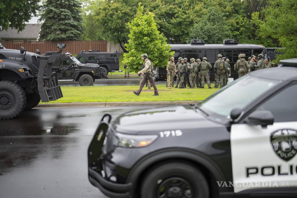 $!Las autoridades indicaron en la conferencia de prensa que, hasta el momento, han detenido e interrogado a varias personas, pero nadie permanece aún bajo custodia.