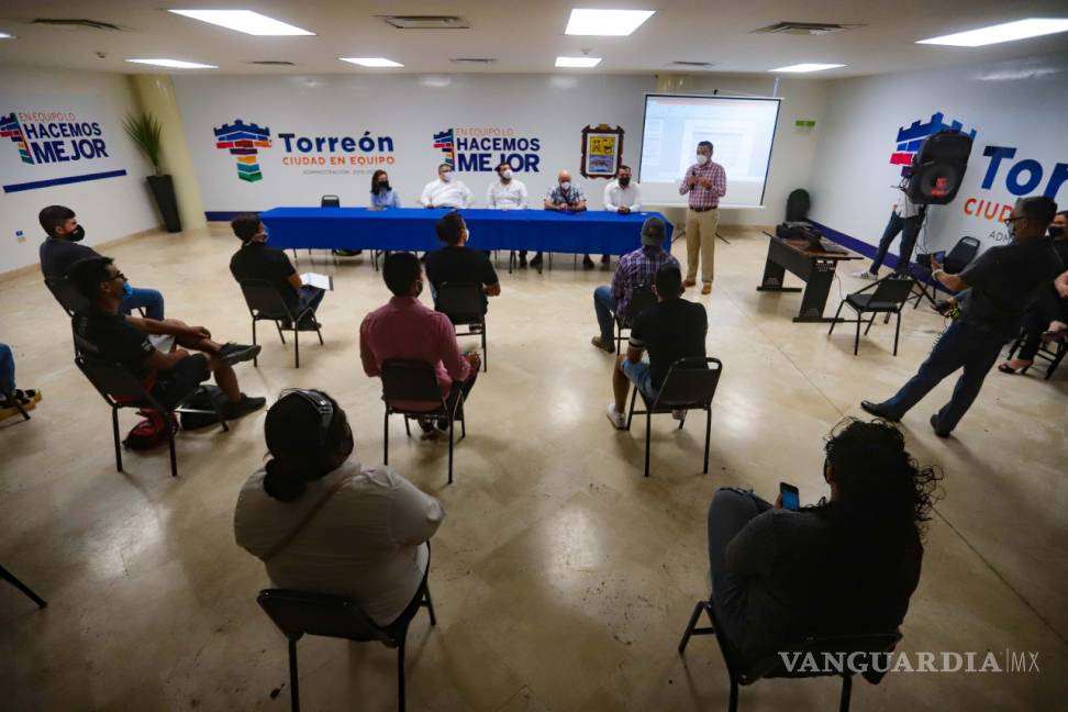 $!Ayuntamiento de Torreón y Gobierno de Coahuila se reúnen con representantes de gimnasios y academias de baile