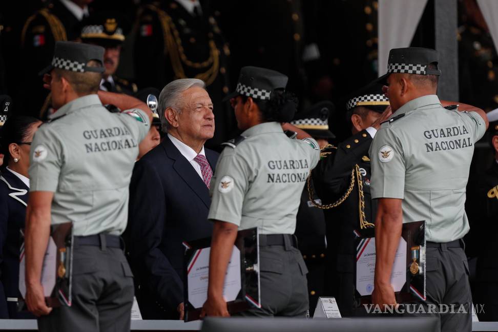 $!El presidente Andrés Manuel López Obrador durante la ceremonia por el cuarto aniversario de la Guardia Nacional en Campo Marte, en la Ciudad de México.