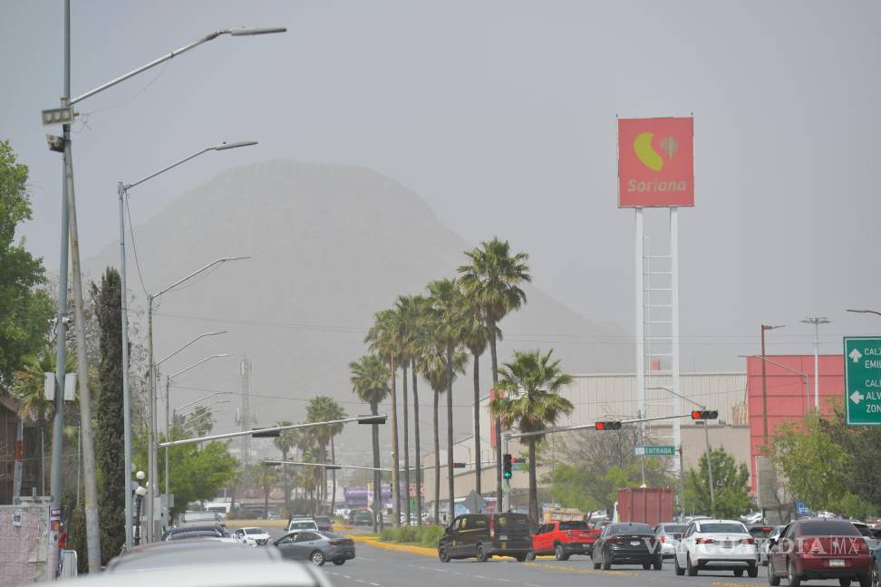 $!Vientos fuertes provenientes afectan la calidad del aire en Saltillo.