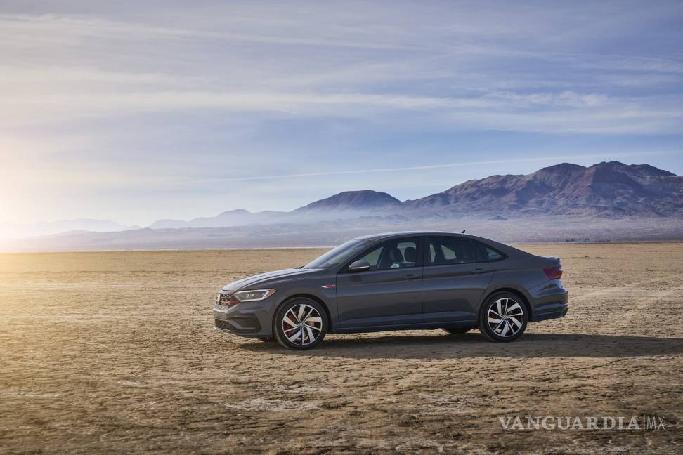 $!Volkswagen Jetta GLI 2019 ya está en México, checa precios, versiones y equipamiento