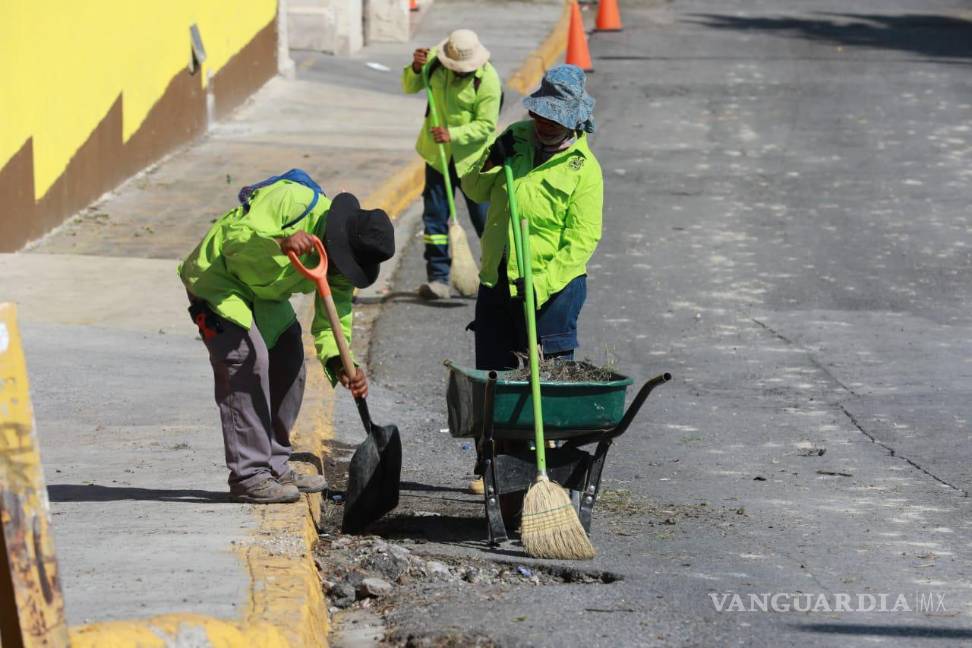$!Con “Colonias al 100”, el Gobierno de Saltillo atendió el Barrio Mágico de Ojo de Agua.