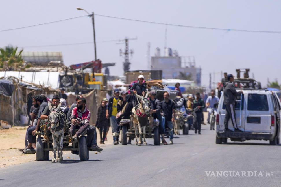 $!Desde finales de abril e inicios de mayo miles de palestinos comenzaron a abandonar Rafah, ante el temor a los ataques israelíes.