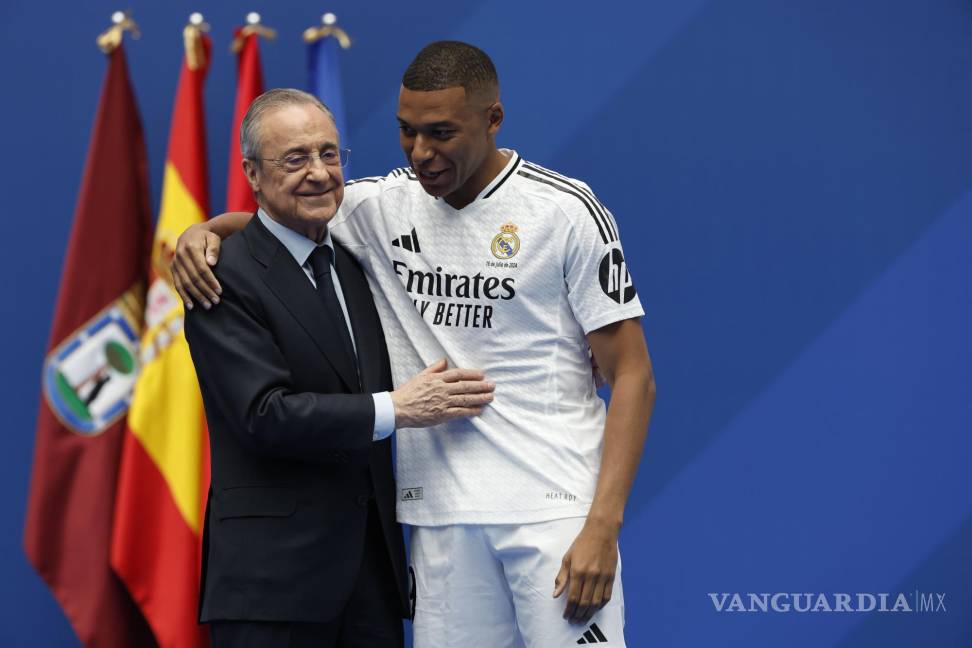 $!Mbappé fue presentado hoy en el Santiago Bernabeu como nuevo jugador del Real Madrid.