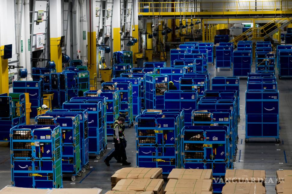 $!Documentos internos muestran que la empresa que cambió la forma en que la gente compra y tiene un plan para automatizar el 75 % de sus operaciones.