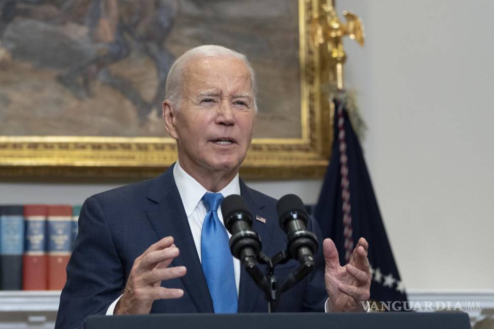 $!Joe Biden, pronuncia un discurso sobre las negociaciones contractuales entre el United Auto Workers y las tres grandes empresas automotrices en la Casa Blanca.