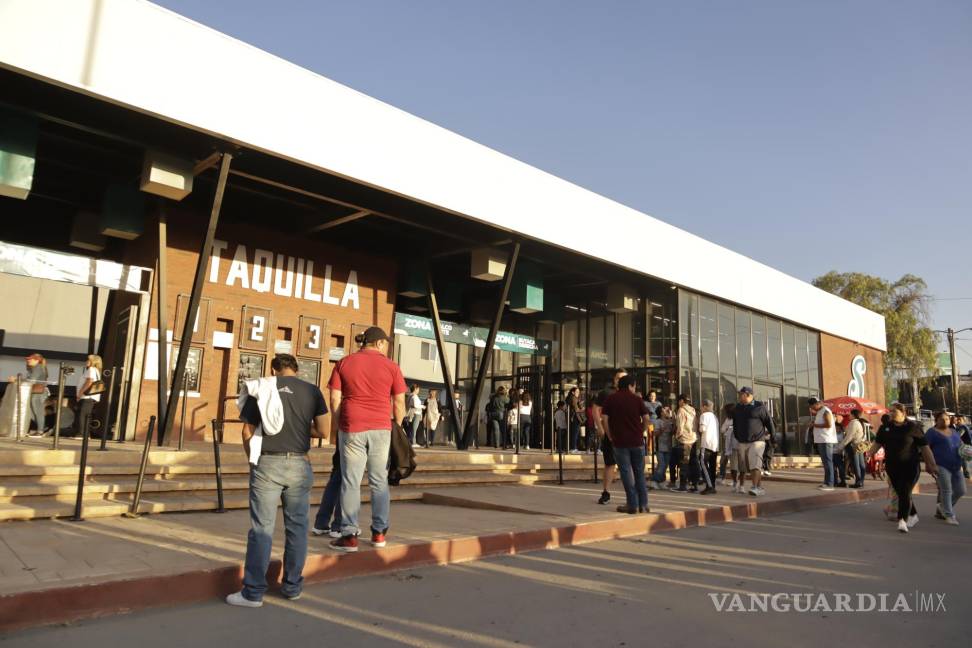 $!Se remodelaron taquillas y la fachada, así como la Beis-Shop que se encuentra a un costado.