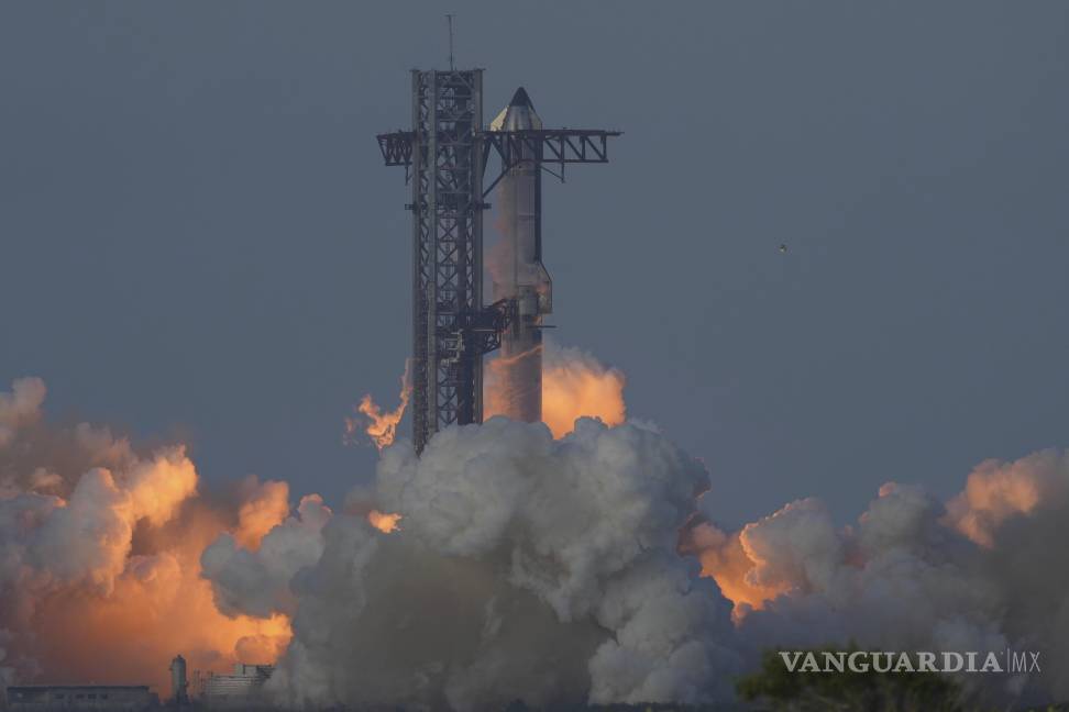 $!Este fue el tercer intento en los últimos días para que despegara este cohete.