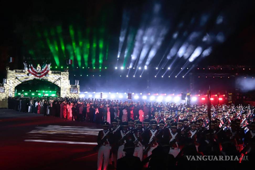 $!Aspectos de la conmemoración del Bicentenario de la consumación de la Independencia de México en el Zócalo de la Ciudad de México. Lunes 27 de septiembre de 2021. Agencia EL UNIVERSAL/Diego Simón Sánchez/RDB