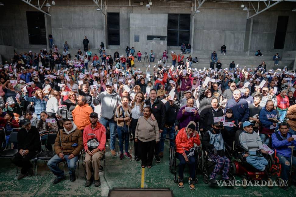 $!El evento contó con la presencia de autoridades municipales y del DIF Saltillo, quienes destacaron la coordinación con el gobierno estatal y organizaciones aliadas para reforzar las acciones de apoyo social.