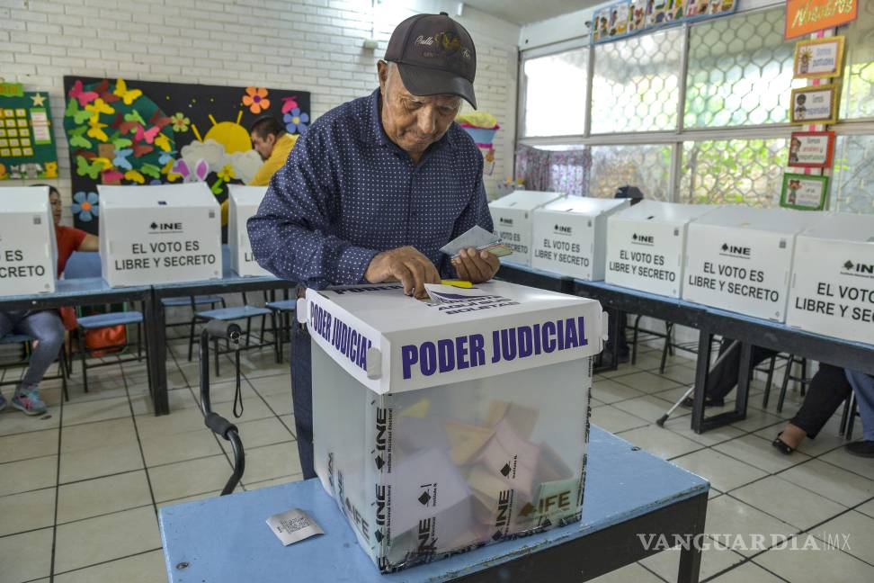$!Don Rubén acudió a las urnas sin claridad sobre el tipo de elección.