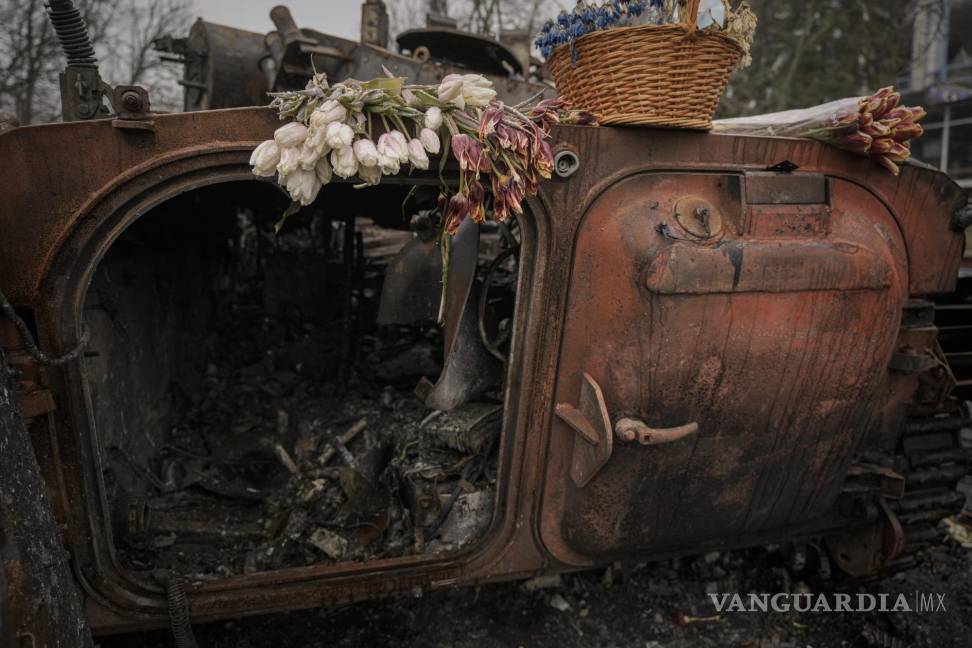 Restos de los combates, un reflejo de la infame guerra en Ucrania