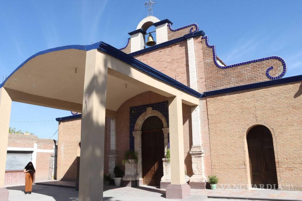 $!La Parroquia de la Santa Cruz de las Cuevas ubicada en la colonia Landín de Saltillo llevará a cabo una misa de conmemoración por el Día del Albañil este miércoles a las 7:00 de la tarde.