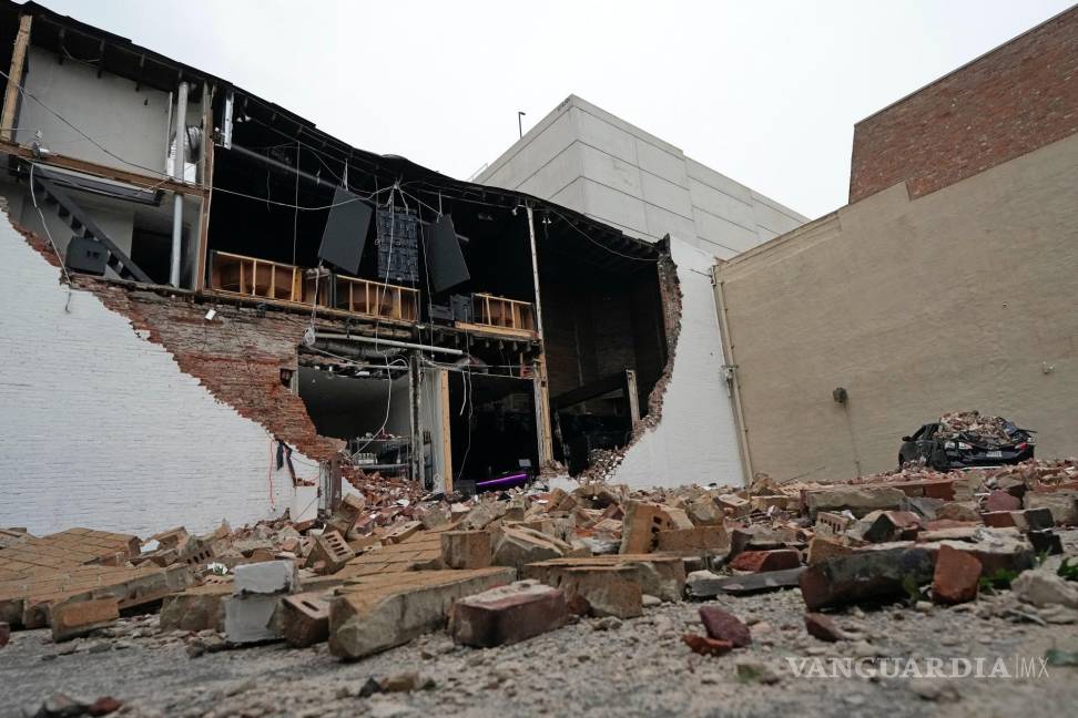 Así amanece Houston tras el paso de potentes tormentas que dejaron 4 muertos y a 900,000 viviendas y negocios sin electricidad (fotos)