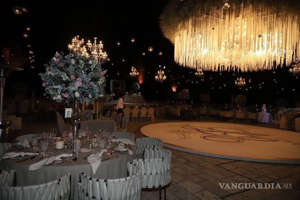 Celebra boda Elba Esther Gordillo en Oaxaca, pese a boicot de la CNTE