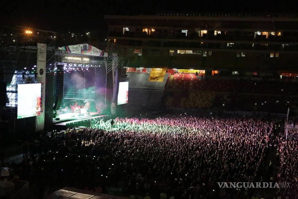 $!Reportan atraco masivo durante concierto de rock en Morelos