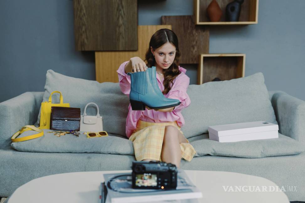 $!En medio del consumismo digital, hay una tendencia que empezó a extenderse en TikTok en contrapunto a las recomendaciones de productos: “No lo necesitas”.