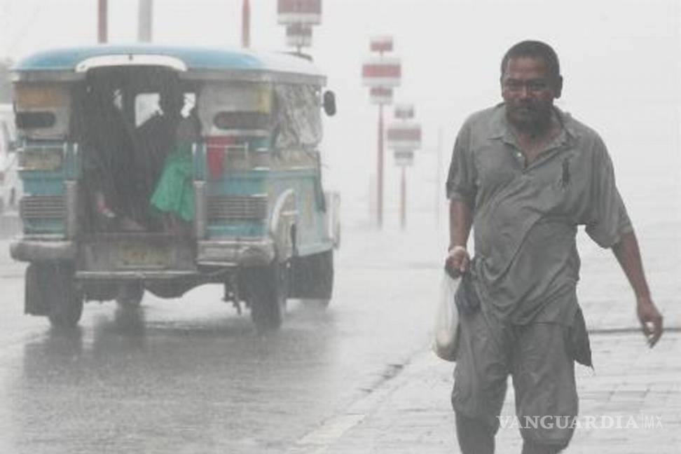 $!Tifón golpea Filipinas y deja al menos 16 muertos