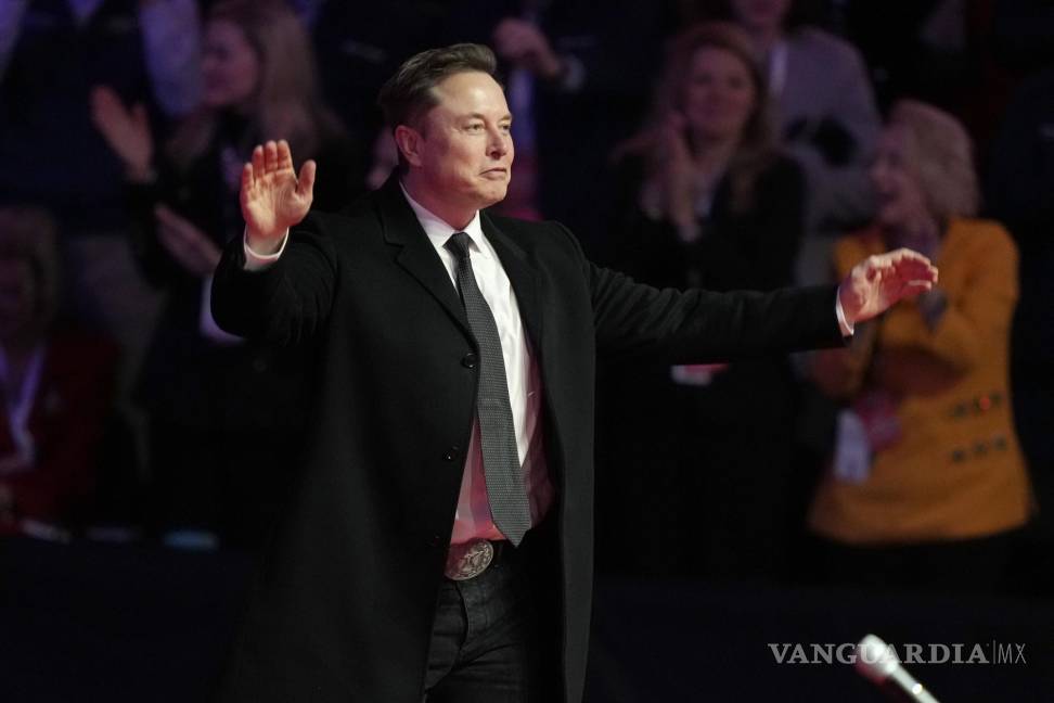 $!Muchos estadounidenses también tienen una opinión desfavorable de Elon Musk y dudan sobre la dependencia del presidente republicano en los multimillonarios.