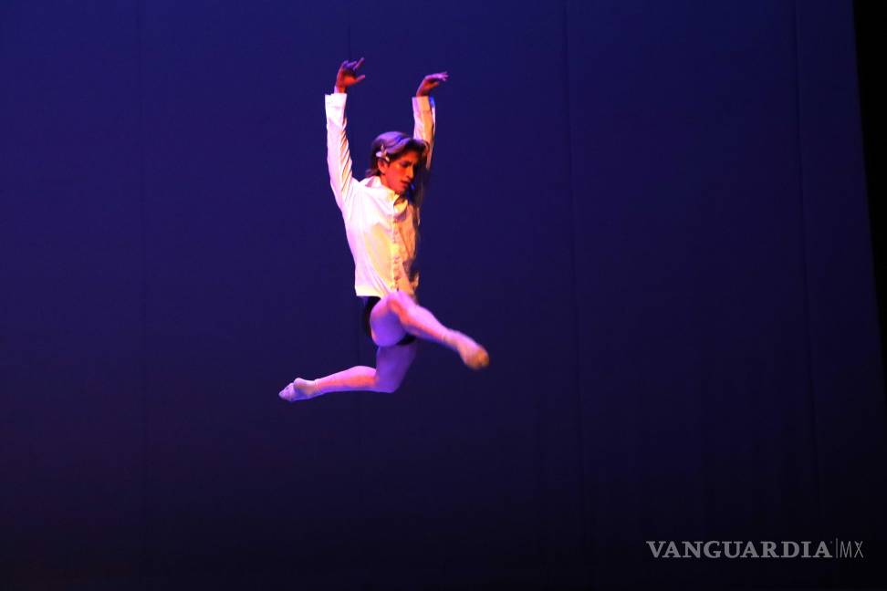 $!Gala Internacional de Ballet deslumbra en el principal escenario de Saltillo