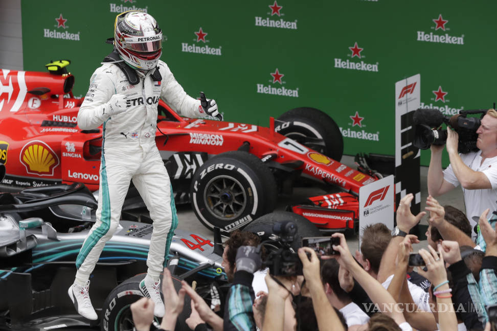 $!Hamilton gana el GP de Brasil y Mercedes amarra el título de la F1