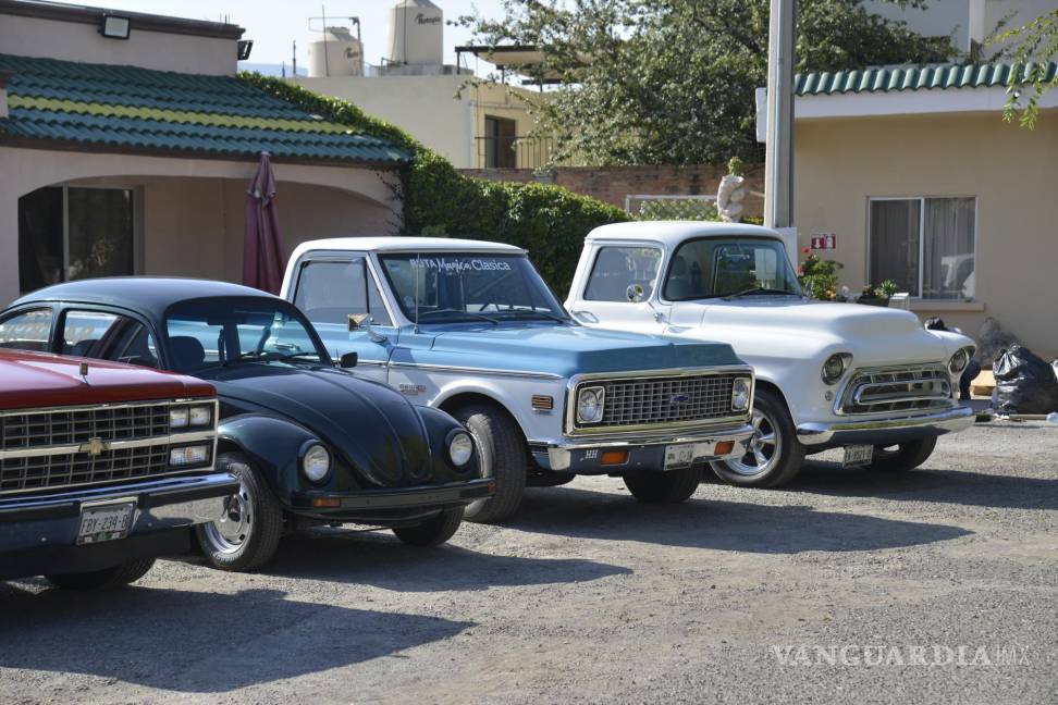 $!Familias de Saltillo podrán disfrutar de la exhibición de autos, creando un ambiente festivo y familiar en el Parque Centro.