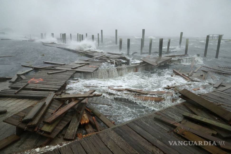 $!Impactantes imágenes del ojo del Huracán Florence que azota la Costa Este de Estados Unidos (En Vivo)