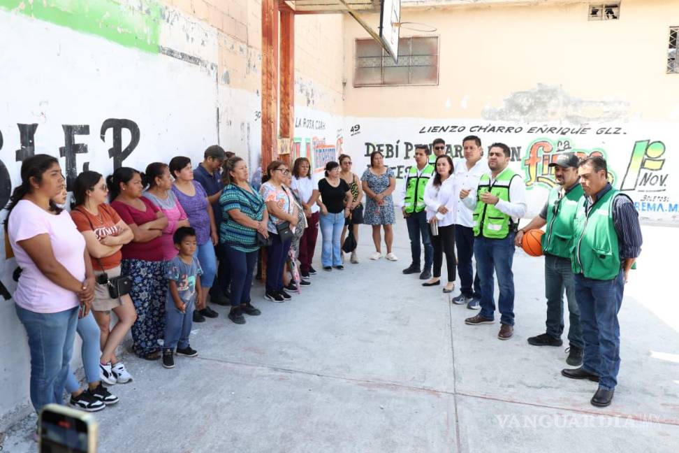 $!Se informó que la obra incluye renovación de la carpeta de la cancha, reparación de luminarias y aros, instalación de bancas de concreto y arbolado.