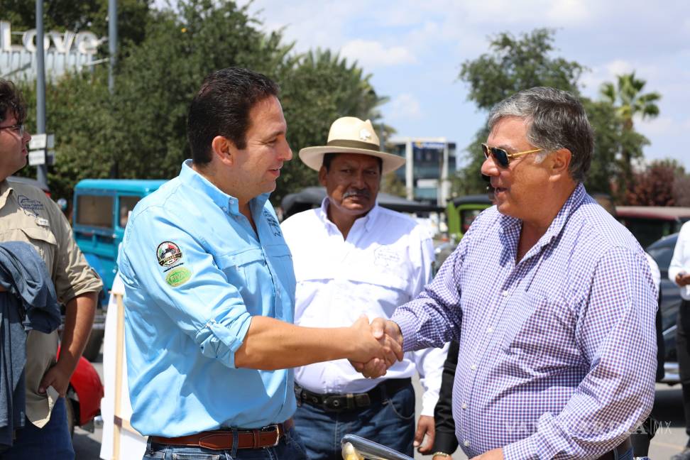 $!Expositores de estados como Tlaxcala, Michoacán, Querétaro y Guadalajara participaron en la tercera edición del evento.