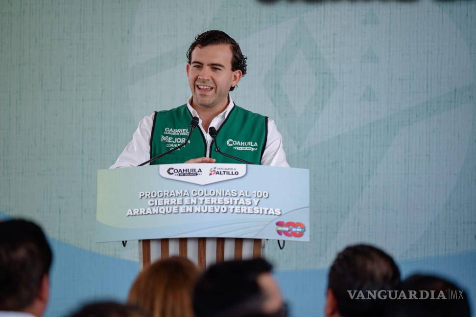 $!Gabriel Elizondo Pérez, coordinador general de Mejora Coahuila, reiteró el respaldo del gobernador Manolo Jiménez durante el cierre del programa Colonias al 100 en Teresitas y Nuevo Teresitas.